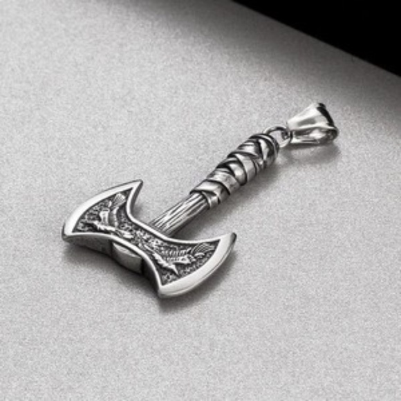 Stainless Steel Titanium Mens Silver Pendant Necklace - Picture 2 of 9